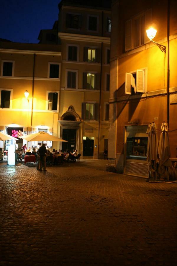 Indimenticabili Vacanze Romane Nel Cuore Della Citta Kültér fotó