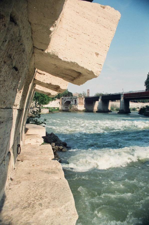 Indimenticabili Vacanze Romane Nel Cuore Della Citta Kültér fotó
